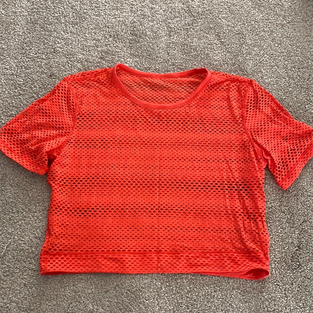 Lululemon mesh top
